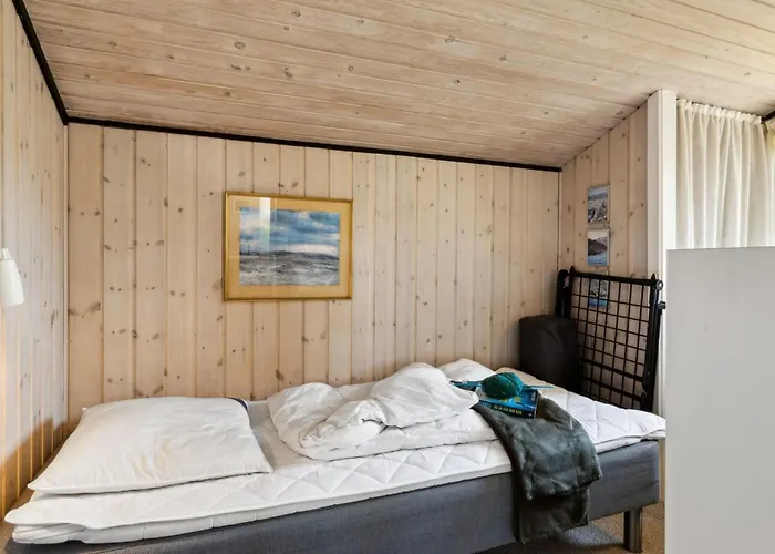 Janick - 150m From The Sea By Interhome Nyaraló