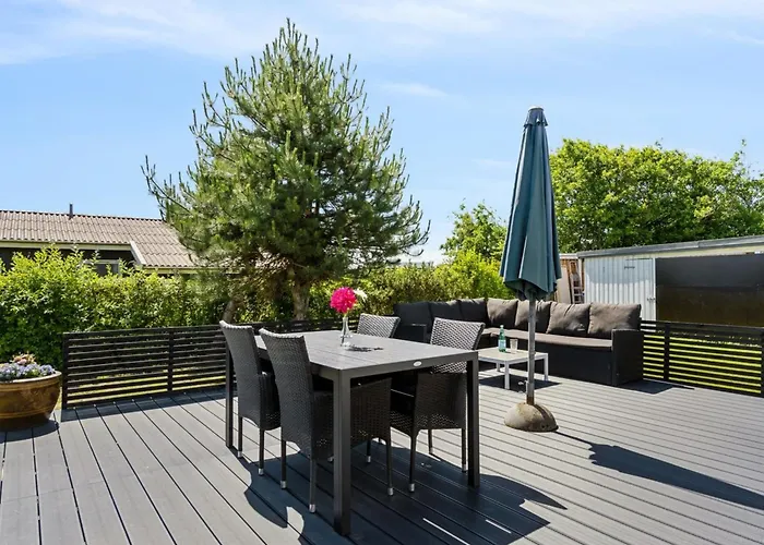 Janick - 150m From The Sea By Interhome Nyaraló